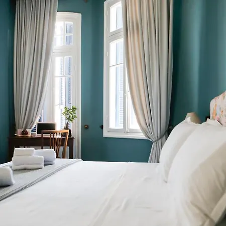 # Alegra , 10mtrs From Venizelou Metro Station