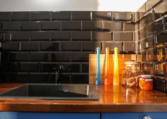 # Alegra , 10mtrs From Venizelou Metro Station * Θεσσαλονίκη