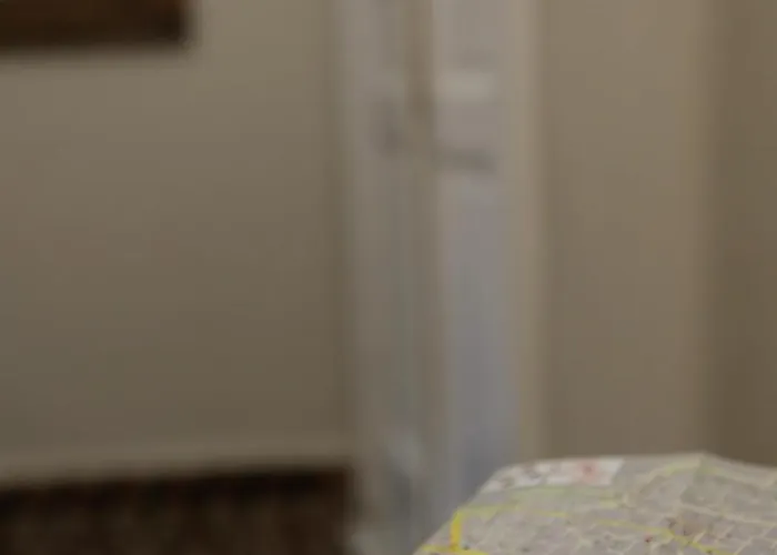 # Alegra , 10mtrs From Venizelou Metro Station Διαμέρισμα *