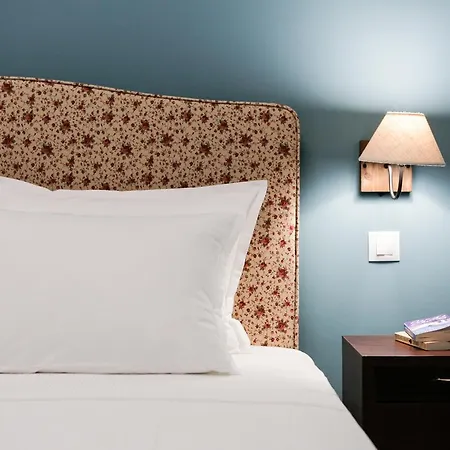 # Alegra , 10mtrs From Venizelou Metro Station Thessaloniki