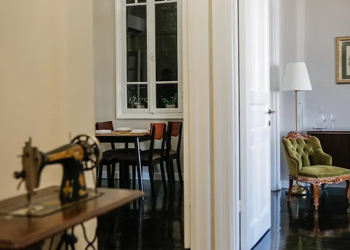 Lägenhet # Alegra , 10mtrs From Venizelou Metro Station Thessaloníki